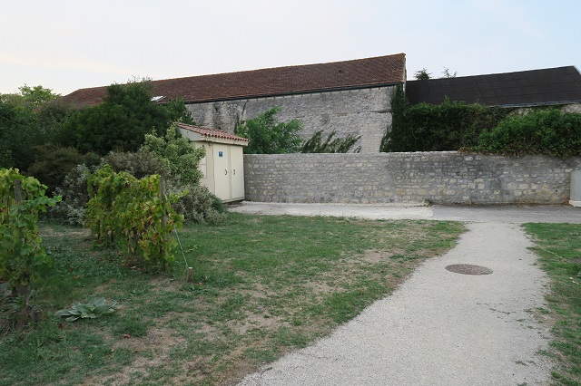 été 22 : pour le quartier des Bateliers, un  mur tout neuf !