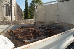 rénovation de la toiture de l'église par le SAS (13).JPG