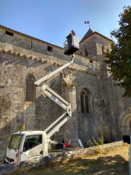 rénovation de la toiture de l'église par le SAS (14).jpg