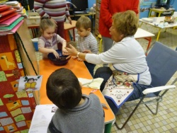 on a fait des gâteaux de Noël (6).JPG