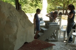 Aux lapidiales, l'atelier de Sylvie Berry le 8 août 20.JPG