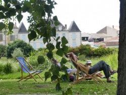 siestes sonores 29 juillet 21 au pré Valade (7).JPG