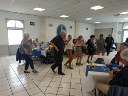 repas des seniors 2 octobre 2022 (7).jpg